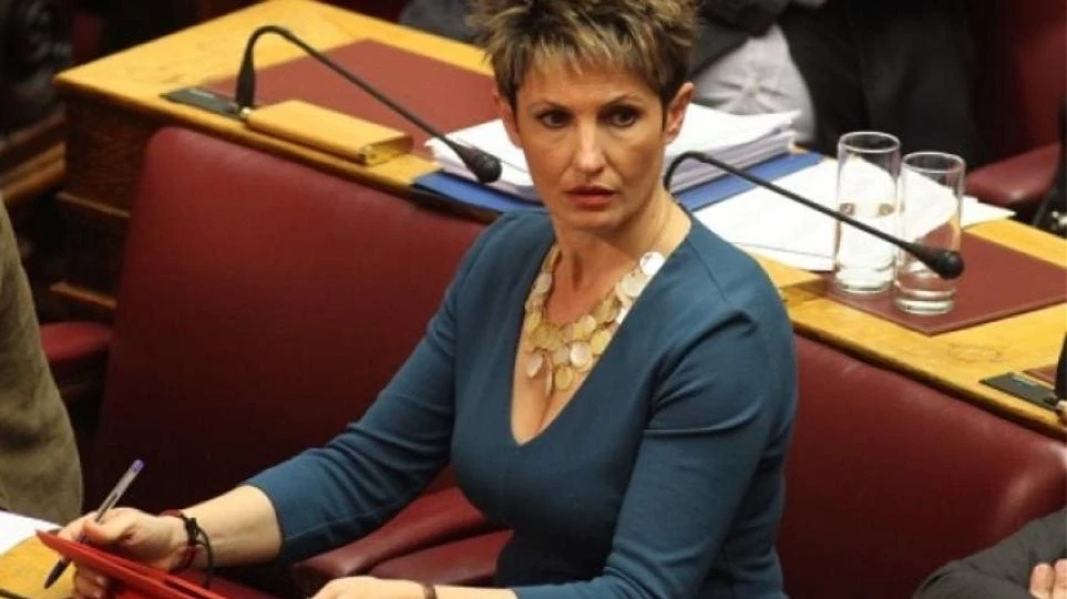 Προκαλεί η Καββαδία – Ενοχλήθηκε με το 1 λεπτού σιγή για τον Κατσίφα